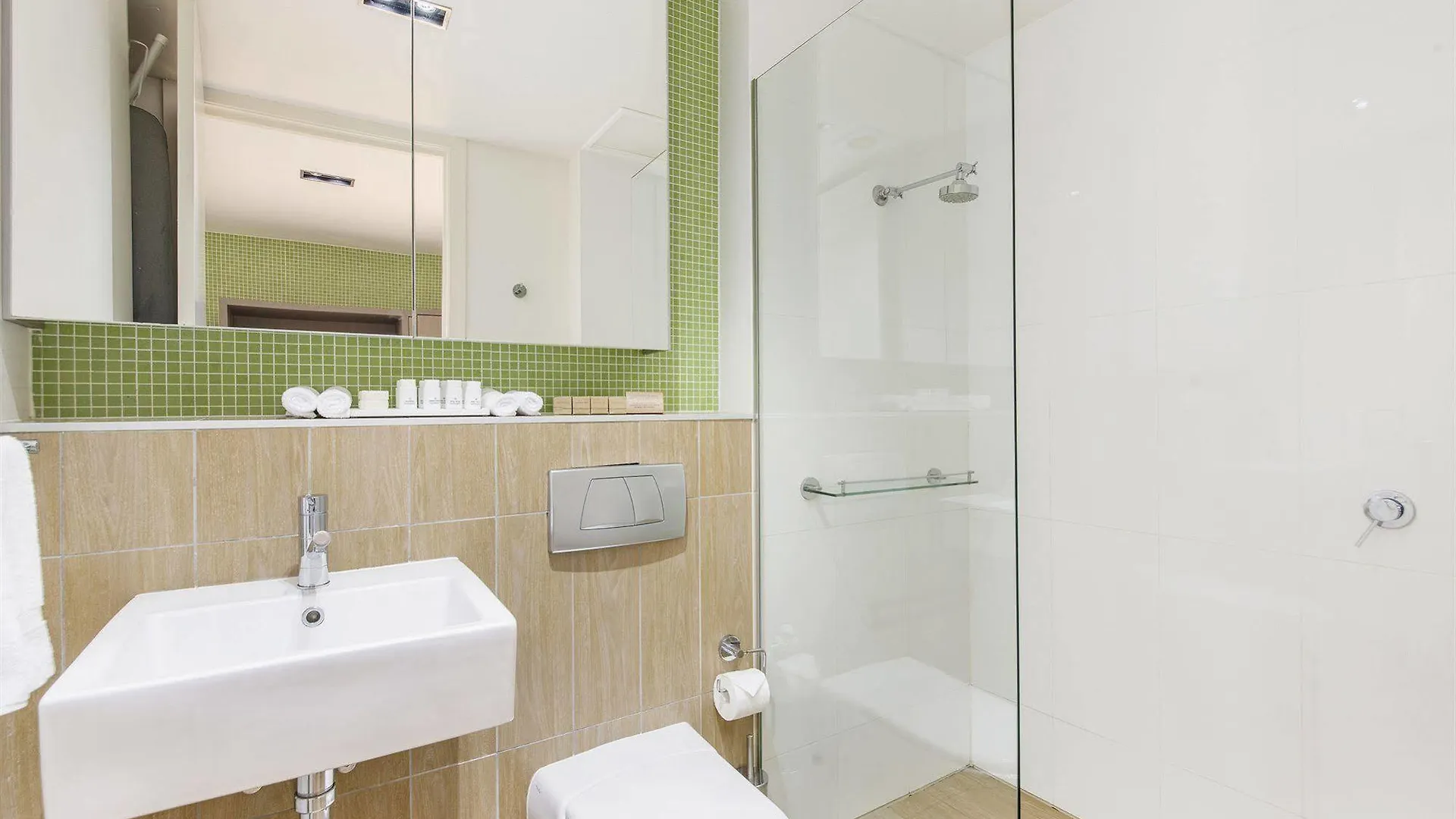 Aparthotel Abode Gungahlin Camberra Australia