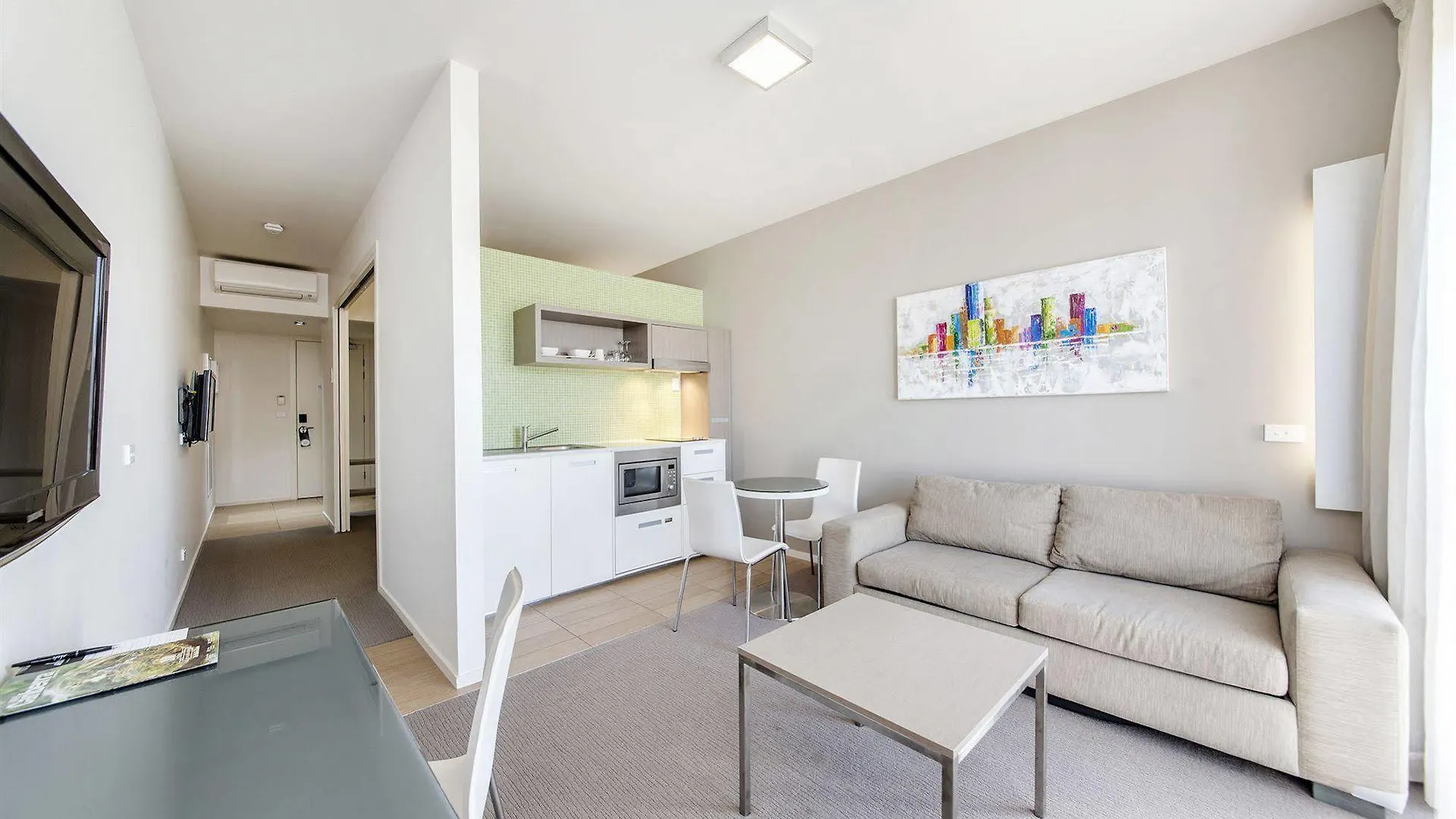 ****  Abode Gungahlin Aparthotel Canberra Australia