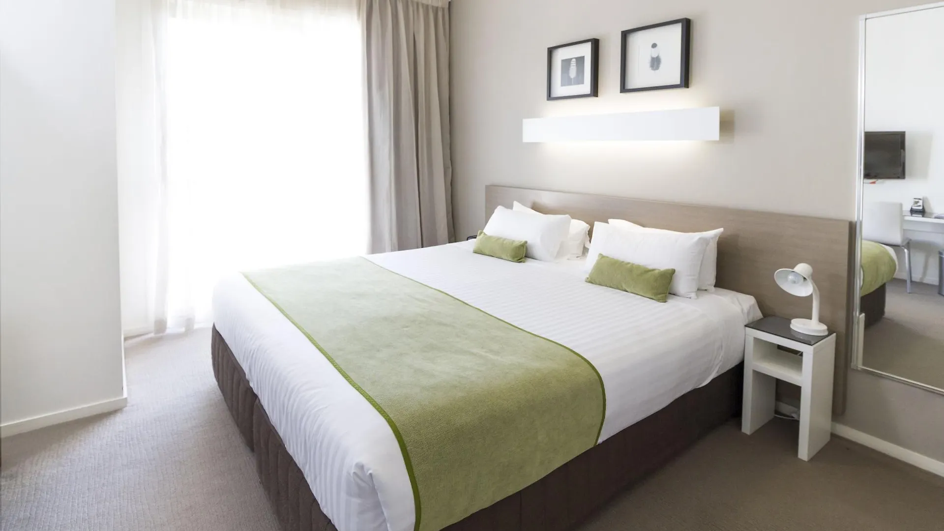 Abode Gungahlin Aparthotel Canberra